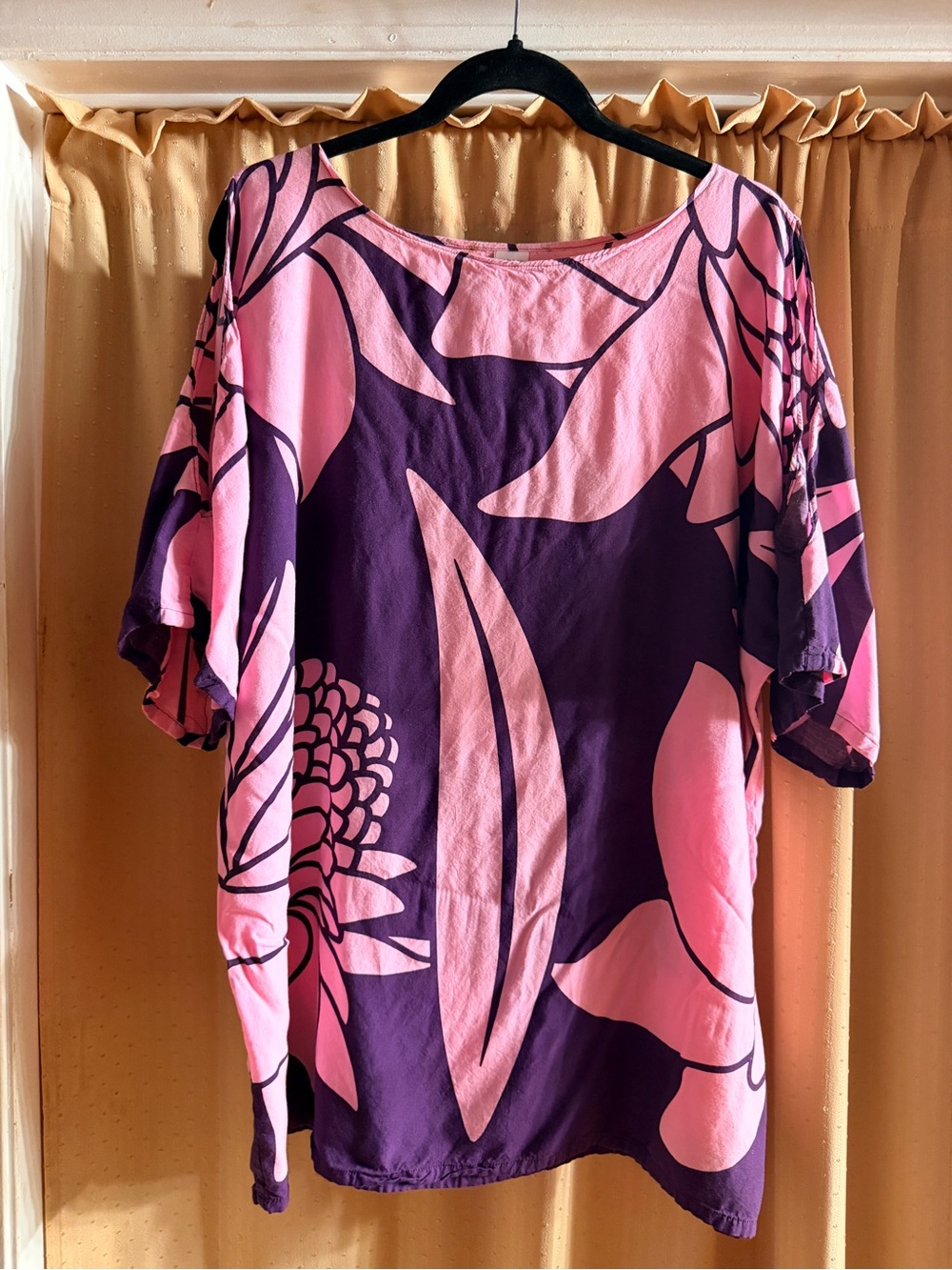 Women's Purple & Pink Floral Boatneck Blouse